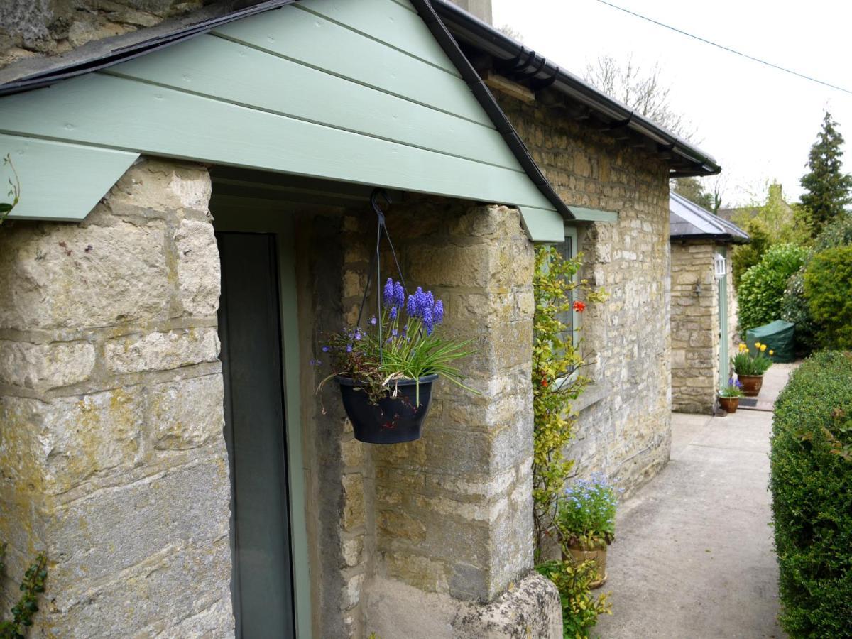 Cosy Stone Cottage, The Bungalow Perrotts Brook Cirencester Ngoại thất bức ảnh