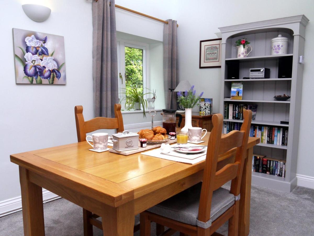 Cosy Stone Cottage, The Bungalow Perrotts Brook Cirencester Ngoại thất bức ảnh